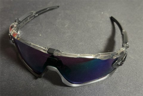 oakley01.jpg
